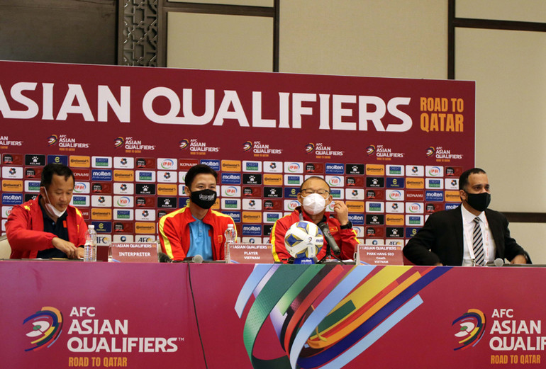 HLV Park không đồng tình việc phê phán cầu thủ -0