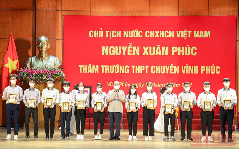 Chống dịch hiệu quả, chú trọng phát triển kinh tế, chăm lo tốt đời sống nhân dân -0