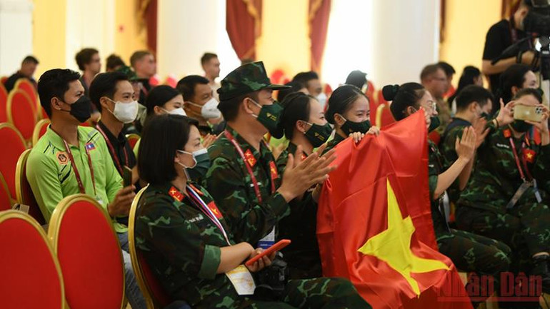 Múa đơn Việt Nam lọt tốp 4 tại Army Games 2021 -0