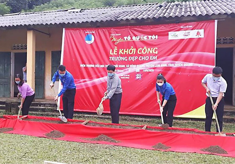 Xây nhà hỗ trợ thanh thiếu nhi dân tộc thiểu số -0