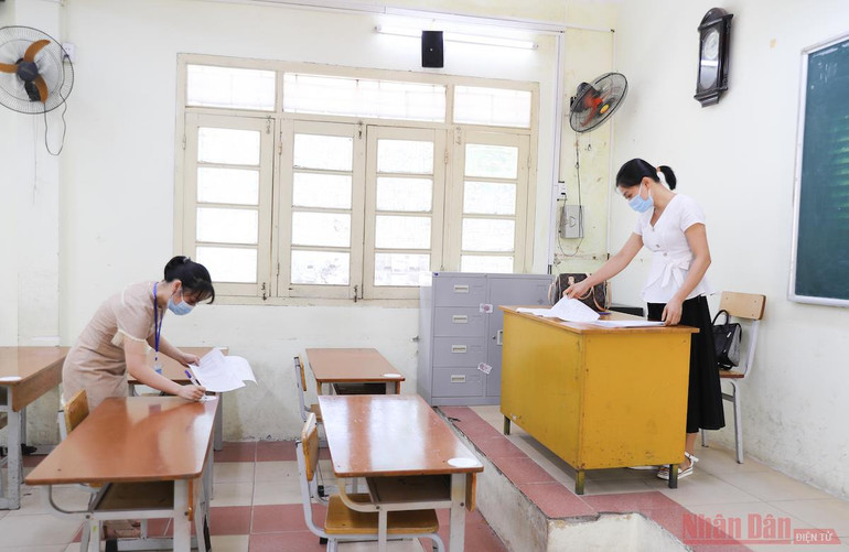 Thí sinh sẵn sàng bước vào ngày thi chính thức -0