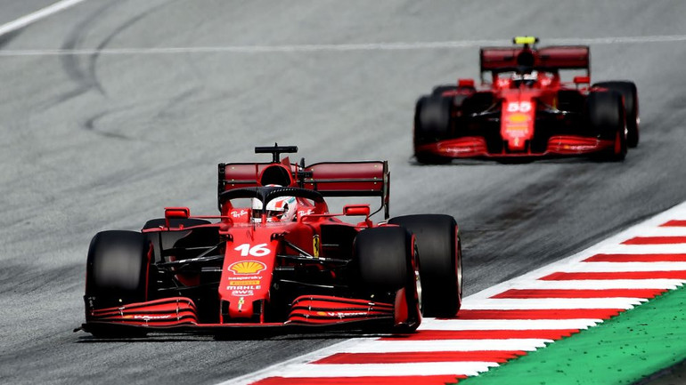 Verstappen chiến thắng dễ dàng trên sân nhà -0