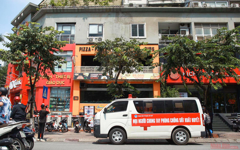 Hà Nội phong tỏa nơi ở và cửa hàng có ca nghi nhiễm Covid-19 -0