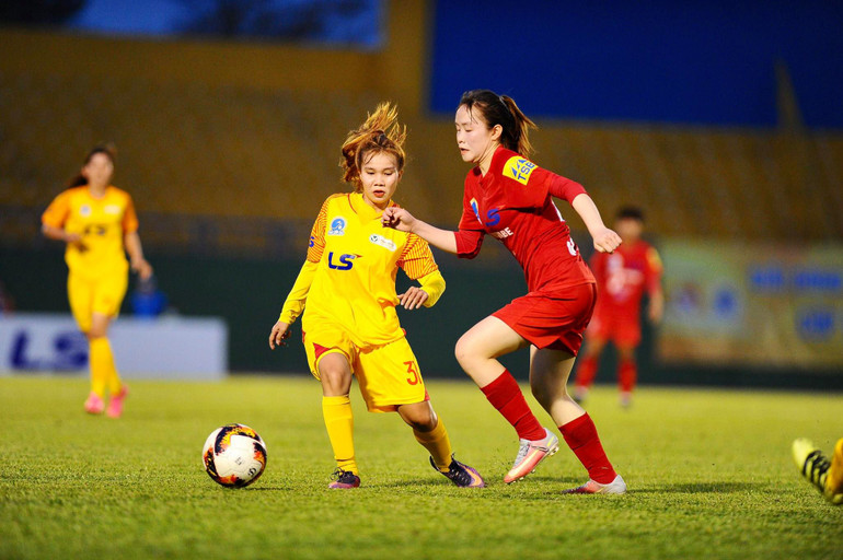 TP Hồ Chí Minh I duy trì vị trí đầu bảng -0