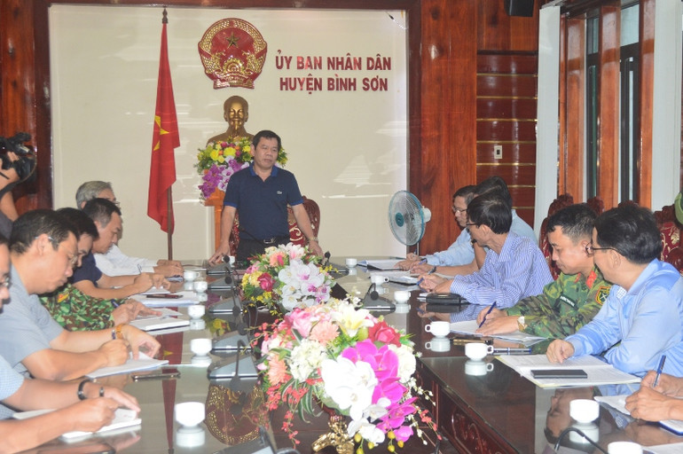 Quảng Ngãi tập trung ứng phó mưa lũ -0