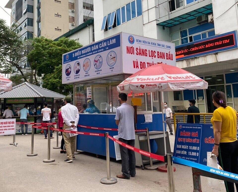 Lá chắn thép trên tuyến lửa chống dịch -0