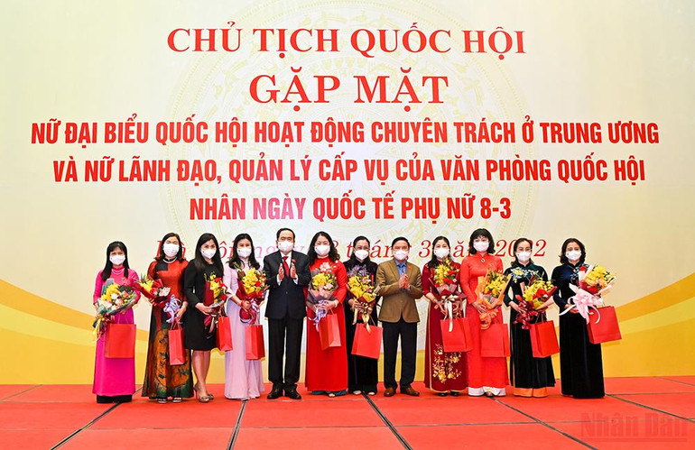 Tiếp tục đóng góp tâm sức, trí tuệ nhằm đổi mới, nâng cao chất lượng hoạt động của Quốc hội -0