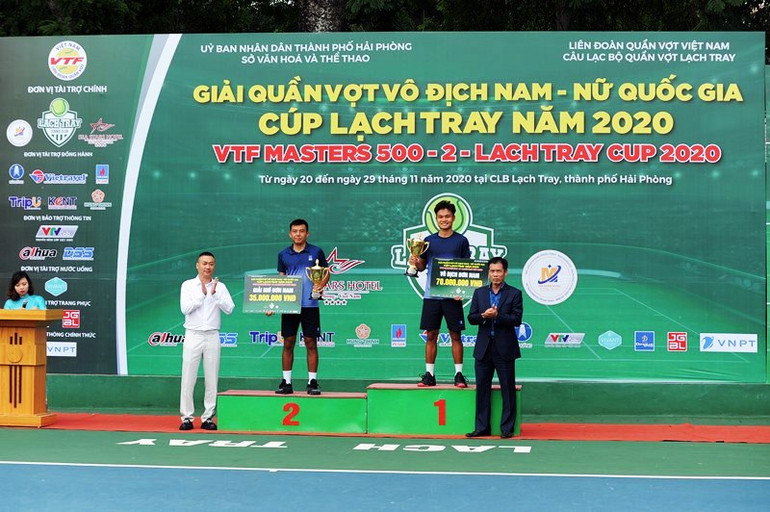 Trao giải nội dung đơn nam. Đánh bại Lý Hoàng Nam, Trịnh Linh Giang gây địa chấn làng quần vợt Việt -0