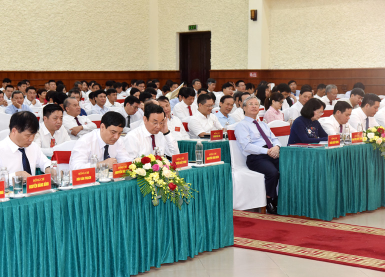 Thi đua yêu nước gắn nâng cao chất lượng công tác tham mưu, phục vụ -0