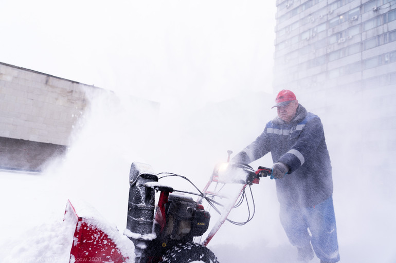 Tuyết phủ trắng Moscow -1