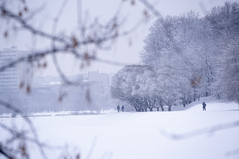Tuyết phủ trắng Moscow -1