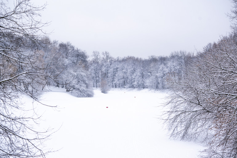 Tuyết phủ trắng Moscow -0