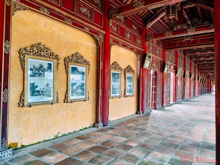 Lát cắt thời gian trên dấu tích Kinh thành Huế -0