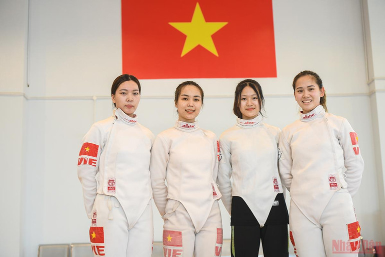 Một ngày của đội tuyển đấu kiếm Việt Nam -0