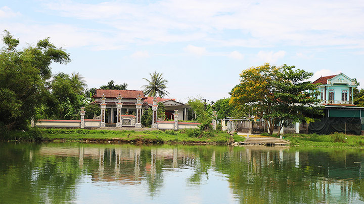 Du khảo trên dòng Bồ giang -0