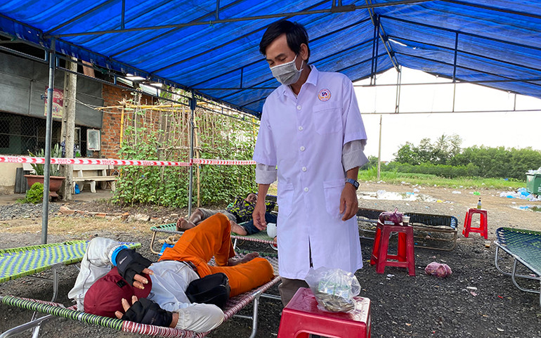 Hỗ trợ 1.450 suất quà hỗ trợ người dân từ phía nam về quê qua địa bàn Phú Yên -0