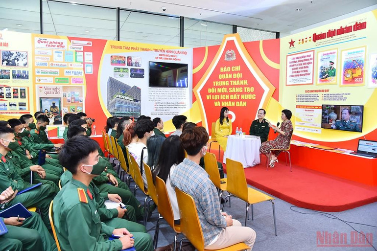 Nhiều hoạt động nghề nghiệp, giao lưu hấp dẫn tại Hội Báo toàn quốc 2022 ảnh 7 Nhiều hoạt động nghề nghiệp, giao lưu hấp dẫn tại Hội Báo toàn quốc 2022 -0