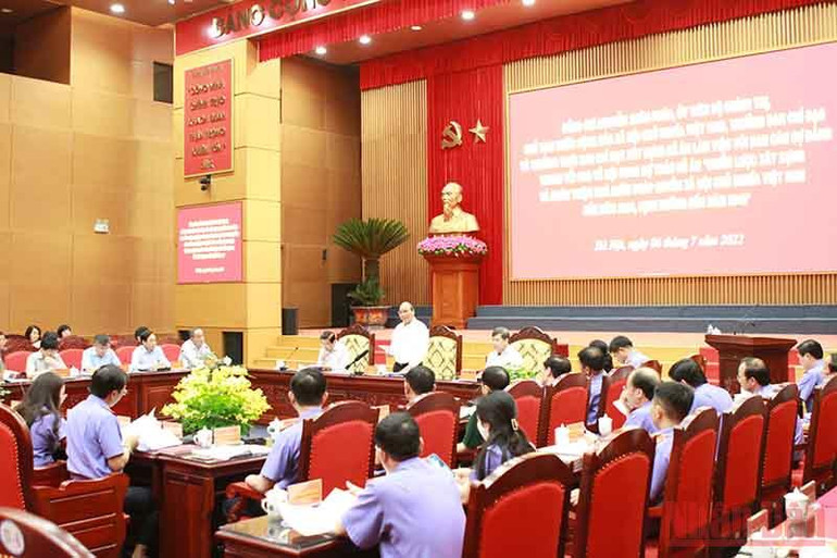 Tiếp tục đổi mới hoạt động Viện Kiểm sát đáp ứng yêu cầu xây dựng và hoàn thiện Nhà nước pháp quyền xã hội chủ nghĩa -0