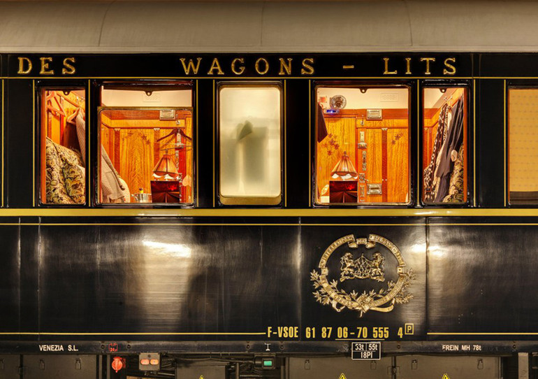 Ngắm cảnh sắc ấn tượng trên những chuyến tàu hỏa nổi tiếng nhất thế giới -0