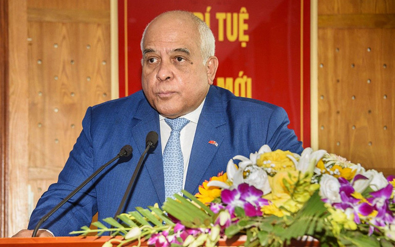 Ngày khát vọng đơm hoa -0