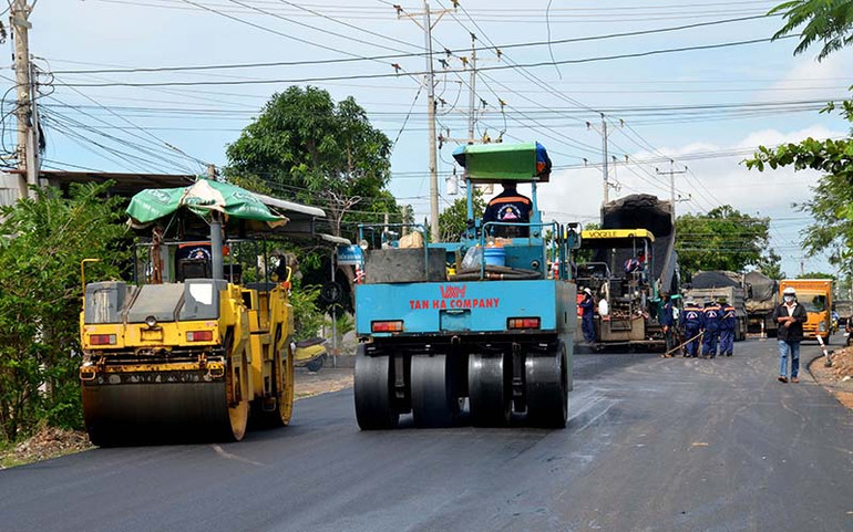 Đẩy nhanh tiến độ thi công các công trình giao thông trọng điểm -0