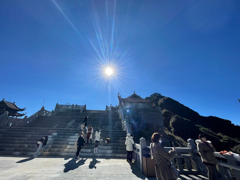 Sun World Fansipan Legend đón du khách trở lại sau gần 7 tháng -0