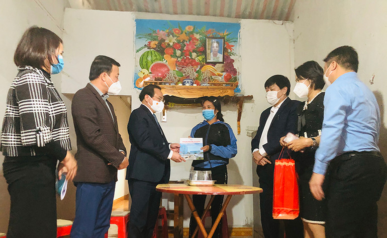 Bảo vệ người lao động, sản xuất trong đại dịch Covid-19 -0