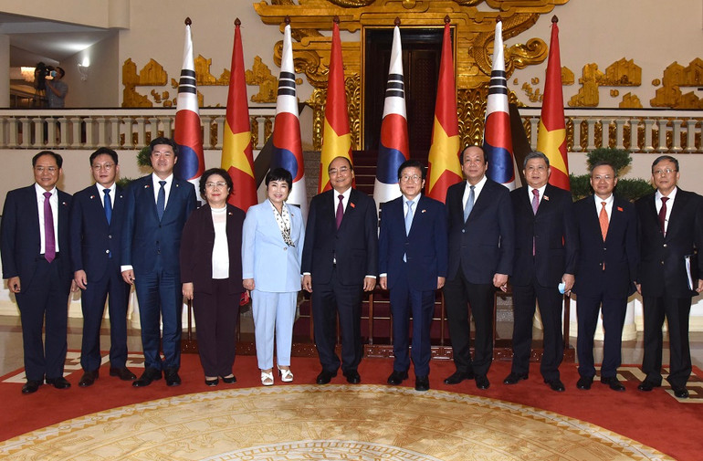 Thủ tướng Nguyễn Xuân Phúc tiếp Chủ tịch Quốc hội Hàn Quốc Pắc Biêng Sấc -0