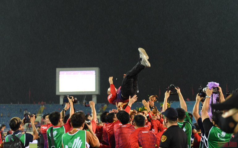 U23 Việt Nam bảo vệ thành công Huy chương Vàng bóng đá nam SEA Games 31 -0