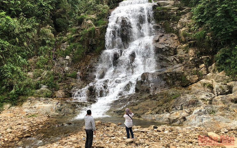 Đội xe ôm du lịch “đặc biệt” -0