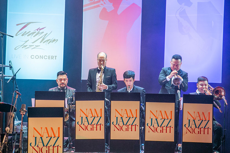 Các nghệ sĩ trong đêm nhạc Tuấn Nam thăng hoa trong đêm nhạc jazz tại Hà Nội -0