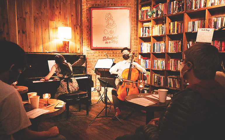 Kết nối và giáo dục cộng đồng nên được coi là vai trò của nghệ sĩ -0