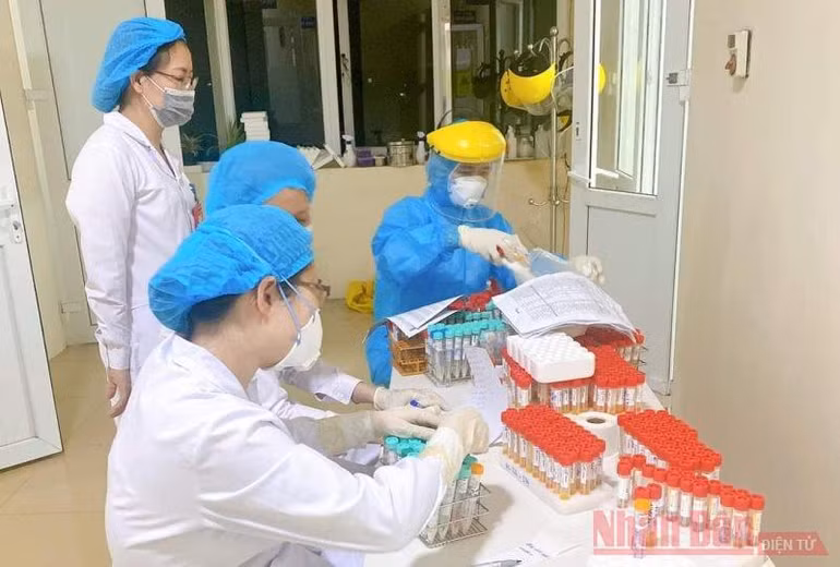 Thêm một ca tái dương tính với SARS-CoV-2 khi về Thái Bình -0