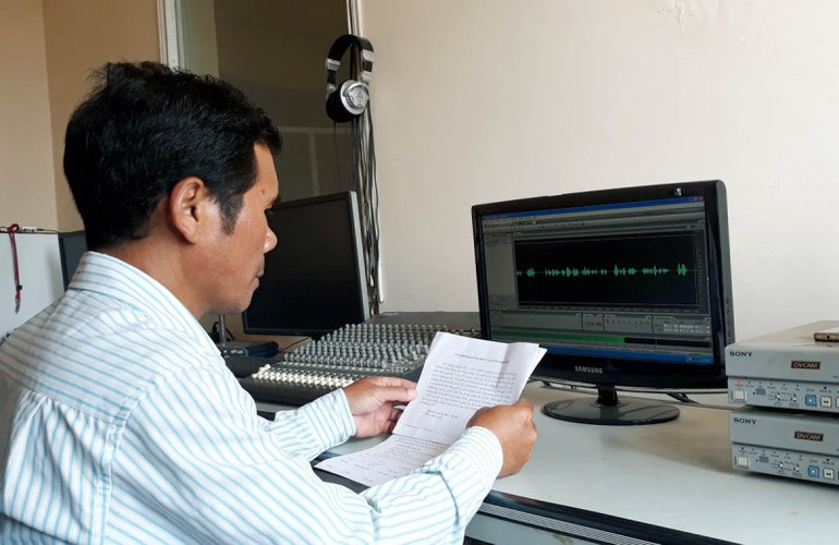 Tiếng loa trên miền bazan -0