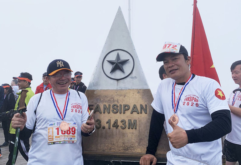 Vượt núi Fansipan, không chỉ là giải chạy -0