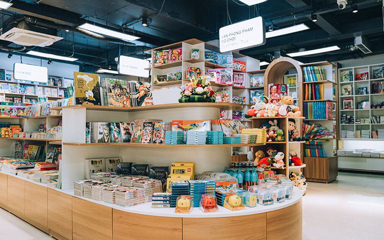 Nhà sách – Cuộc đua tranh được ủng hộ -0