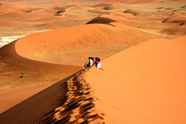 Khách quốc tế có thể trở lại sa mạc ngoạn mục Namibia từ 1-9 -0