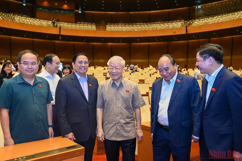 Tổng Bí thư Nguyễn Phú Trọng dự phiên thảo luận của Quốc hội về kết quả thực hiện kế hoạch phát triển kinh tế-xã hội và ngân sách nhà nước năm 2021 -5