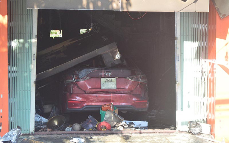 Quảng Ngãi: Cháy cơ sở kinh doanh đồ điện làm bốn người tử vong -1