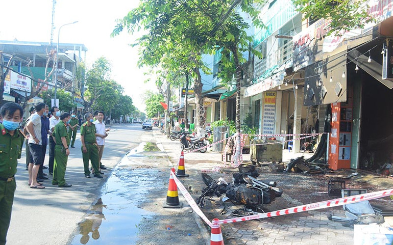 Quảng Ngãi: Cháy cơ sở kinh doanh đồ điện làm bốn người tử vong -0