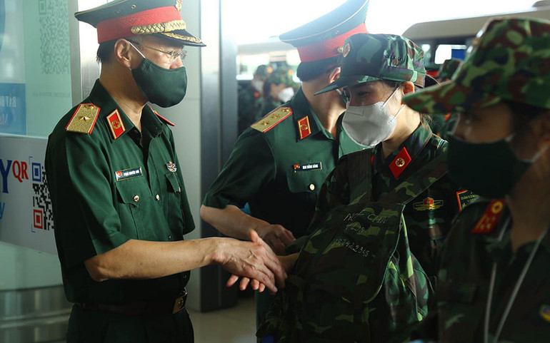 Bệnh viện Trung ương Quân đội 108 lên đường chi viện miền nam chống dịch -0