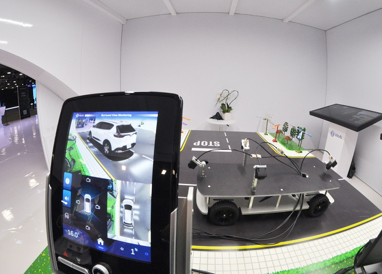 Bộ sản phẩm trí tuệ nhân tạo của VinAI tại Triển lãm CES 2022 -0