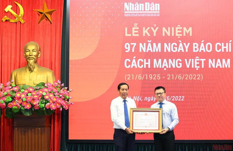 Hình ảnh Lễ Kỷ niệm 97 năm Ngày Báo chí Cách mạng Việt Nam -0