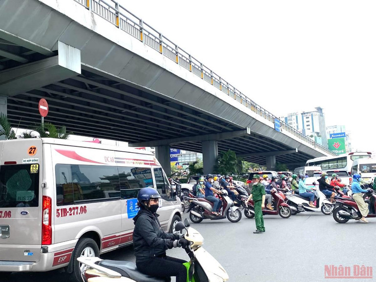 Nhu cầu đi lại trong dịp lễ tại Thành phố Hồ Chí Minh tăng vọt -0