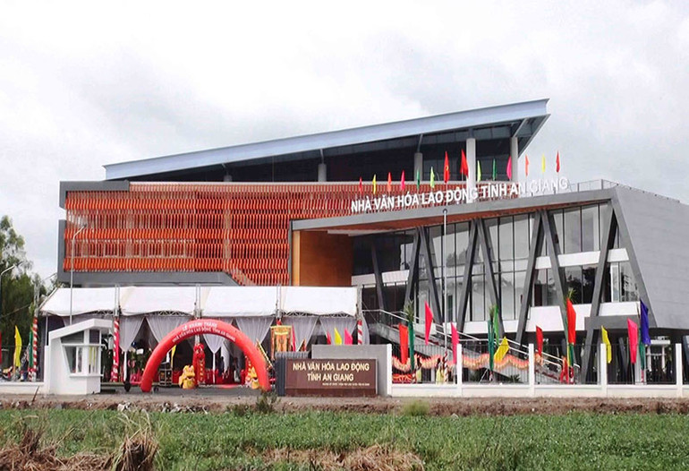 Nhà Văn hóa Lao động tỉnh An Giang. Dấu ấn những công trình, phần việc chào mừng Đại hội Đảng bộ tỉnh An Giang -0
