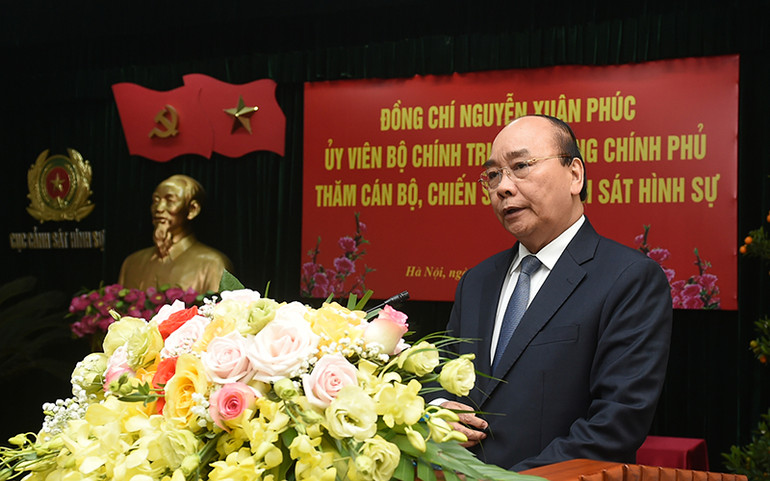 Thủ tướng Nguyễn Xuân Phúc thăm, chúc Tết một số đơn vị thuộc Bộ Công an -0