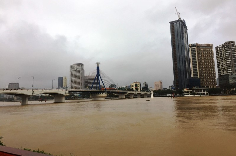 Đà Nẵng: Mưa lũ gây nhiều thiệt hại ở huyện Hòa Vang -0