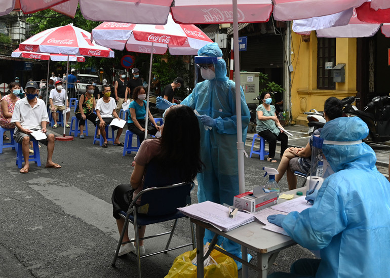 Hà Nội triển khai xét nghiệm Covid-19 diện rộng -0