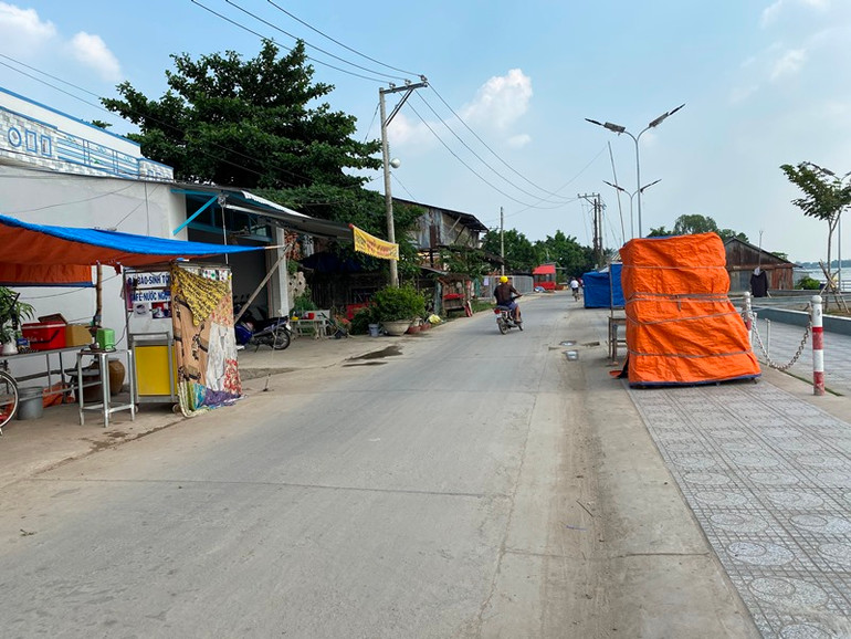 Phản hồi việc xây nhà nuôi chim yến trong khu sạt lở Vàm Nao -0