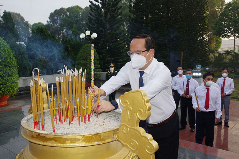 Đồng Nai tổ chức an táng 2 hài cốt liệt sĩ tại Long Khánh -0